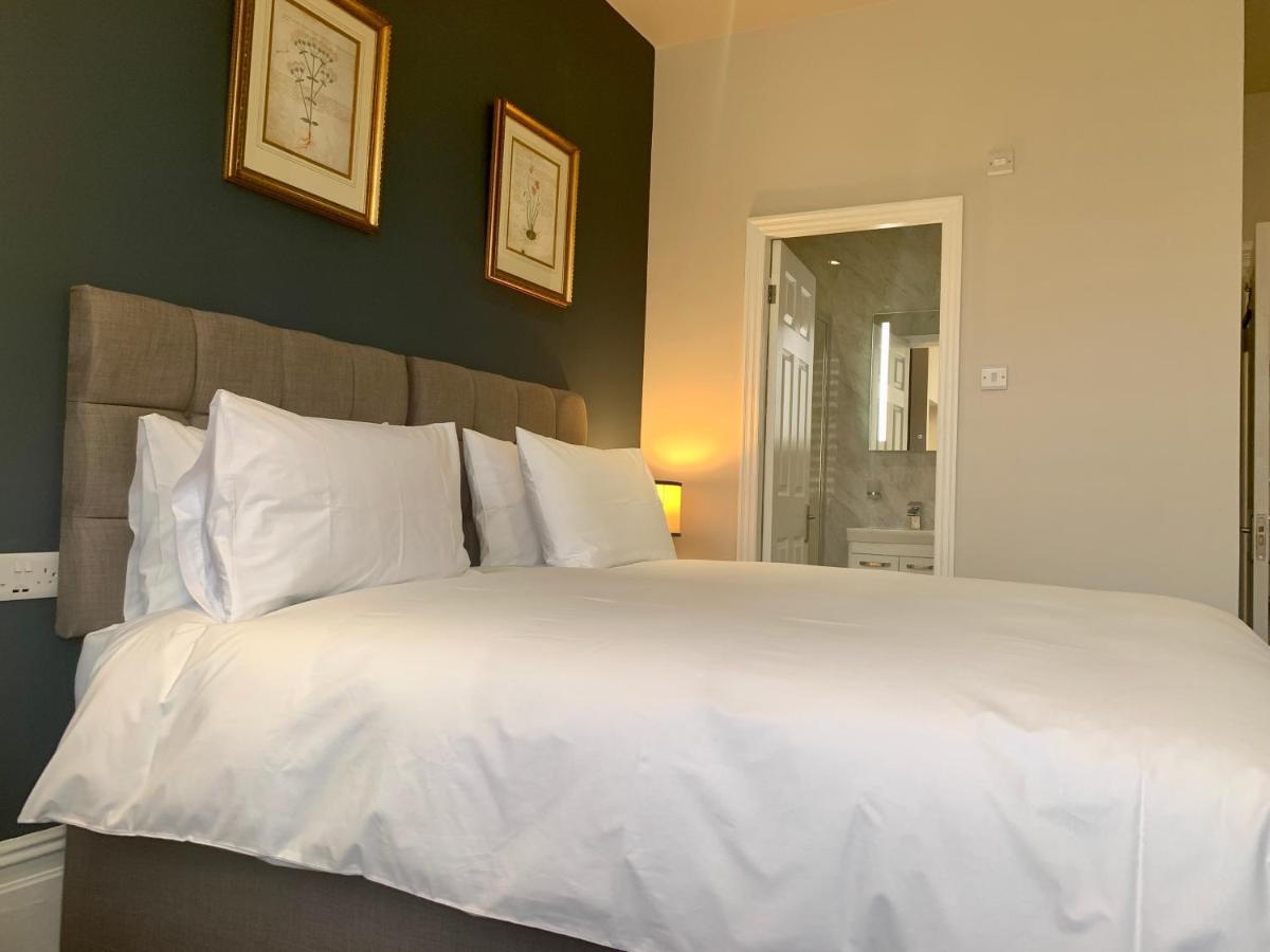 Bed and Breakfast The Gaydon Литам-Сент-Эннс Экстерьер фото