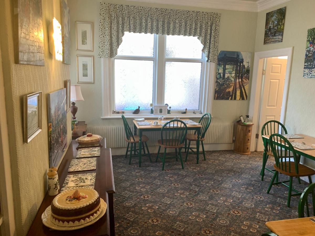 Bed and Breakfast The Gaydon Литам-Сент-Эннс Экстерьер фото